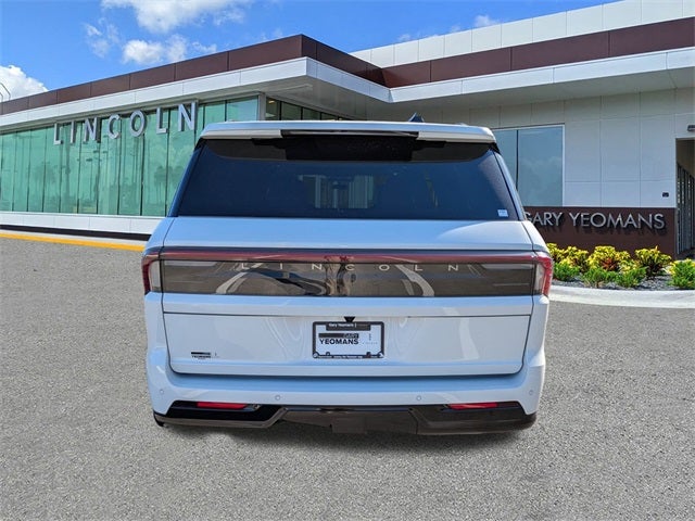 2026 Lincoln Navigator L Reserve