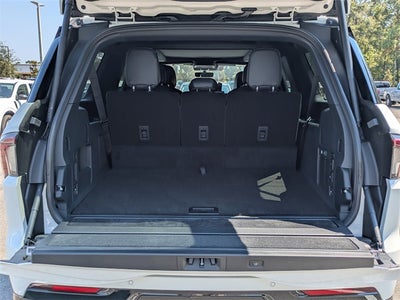 2025 Lincoln Navigator L Reserve