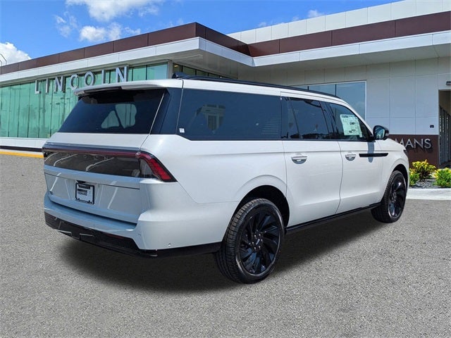 2025 Lincoln Navigator L Reserve