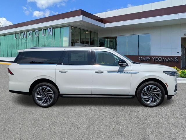 2026 Lincoln Navigator L Premiere