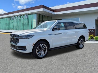 2026 Lincoln Navigator L Premiere
