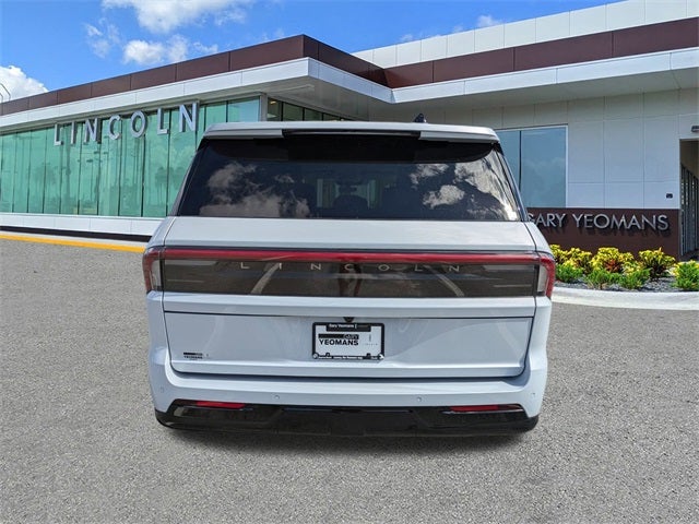 2026 Lincoln Navigator L Premiere