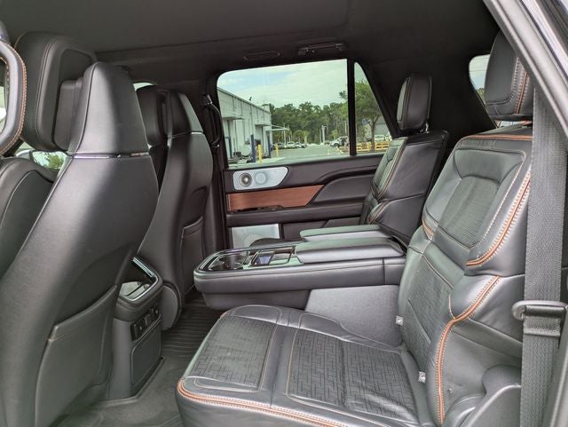 2024 Lincoln Navigator L Black Label