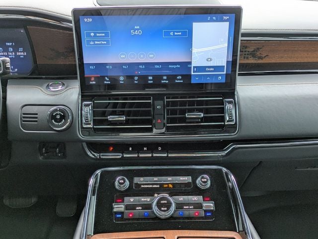 2024 Lincoln Navigator L Black Label