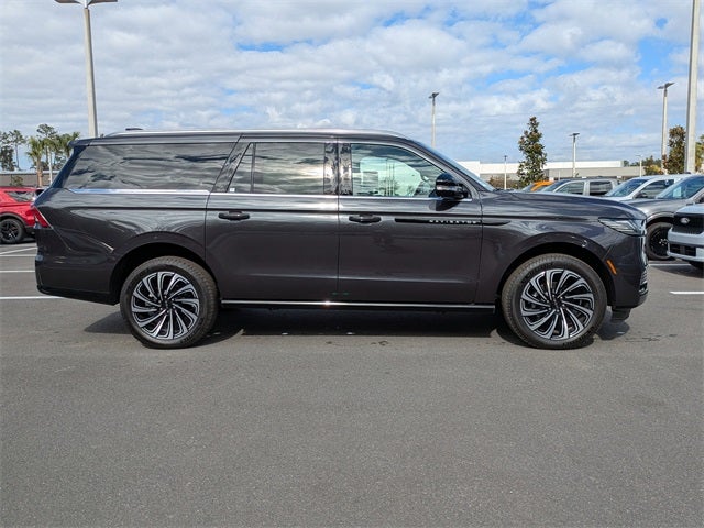 2025 Lincoln Navigator L Black Label