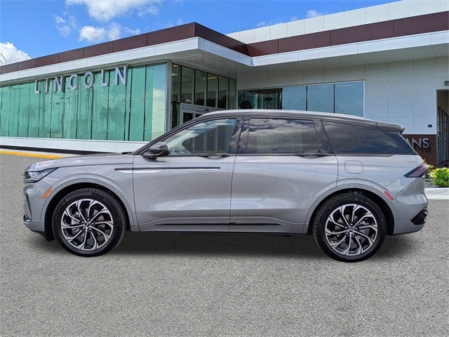 2025 Lincoln Nautilus Reserve