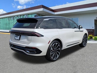 2026 Lincoln Nautilus Black Label