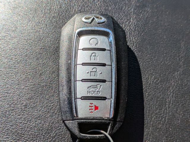 2019 INFINITI QX60 LUXE