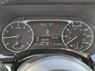 2024 Nissan Pathfinder SV