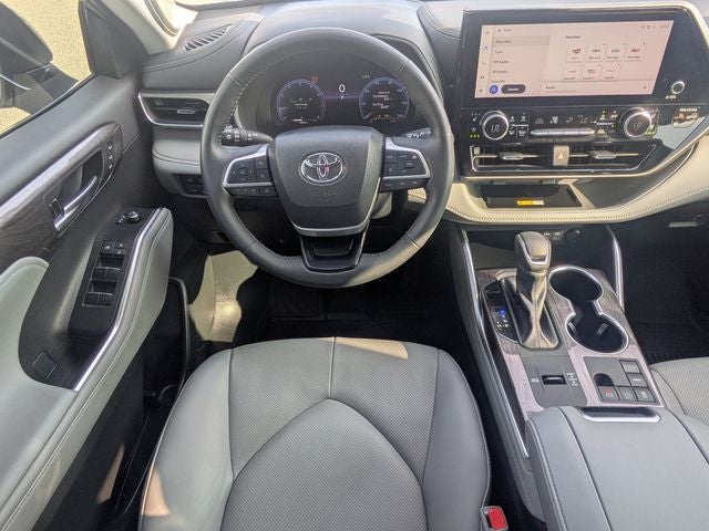 2024 Toyota Highlander Limited