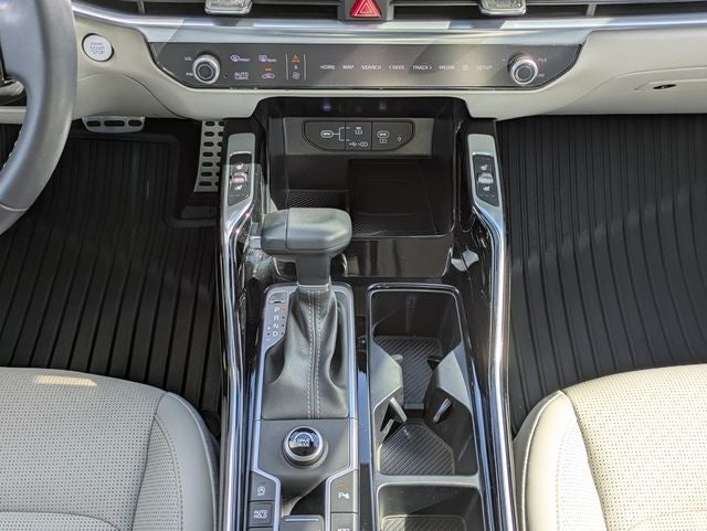 2025 Kia Sorento SX