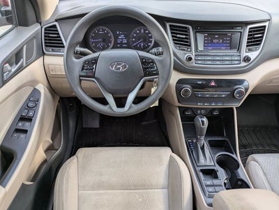 2016 Hyundai Tucson SE