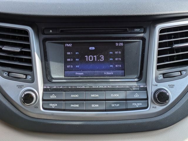 2016 Hyundai Tucson SE