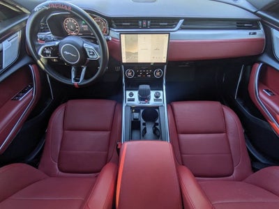 2024 Jaguar XF R-Dynamic SE