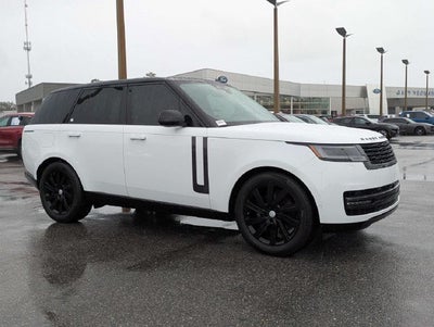 2025 Land Rover Range Rover SE