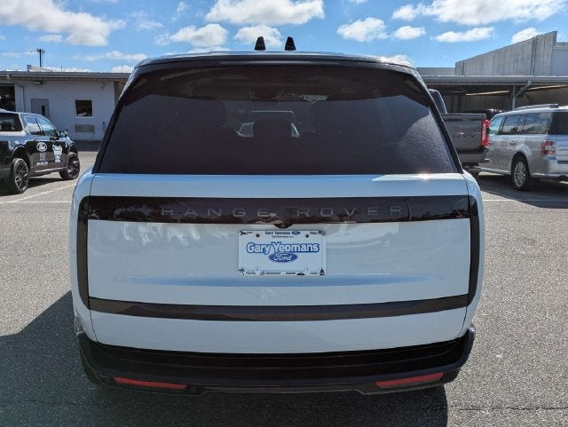 2025 Land Rover Range Rover SE