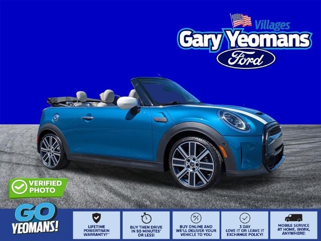 2023 MINI Convertible Cooper S's photo