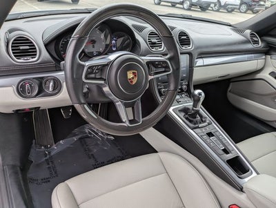 2024 Porsche 718 Boxster S
