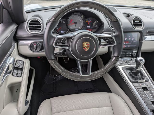 2024 Porsche 718 Boxster S