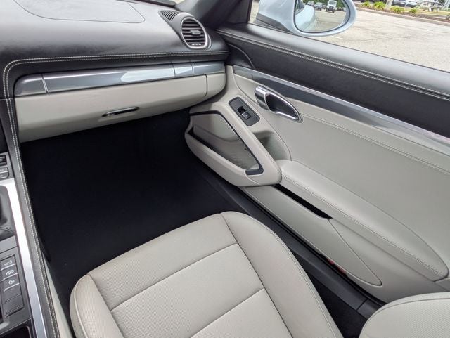 2024 Porsche 718 Boxster S