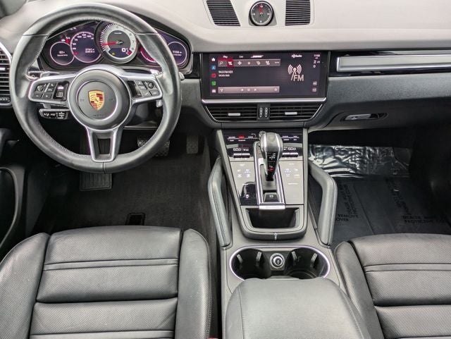 2022 Porsche Cayenne Base