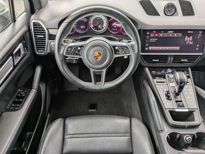 2022 Porsche Cayenne Base