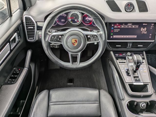 2022 Porsche Cayenne Base
