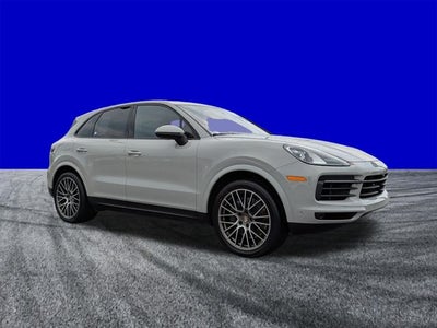 2022 Porsche Cayenne Base