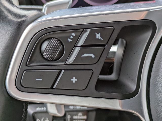 2022 Porsche Cayenne Base