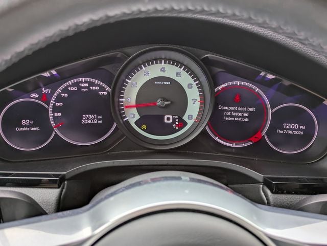 2022 Porsche Cayenne Base