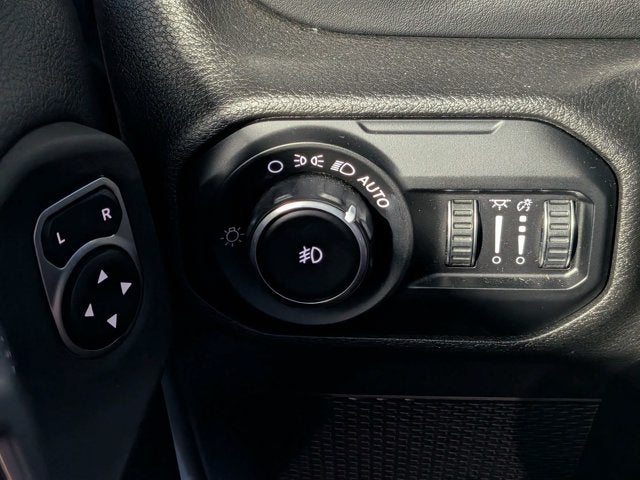 2020 Jeep Wrangler Sahara