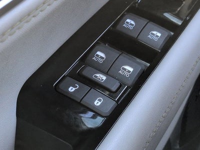 2023 Jeep Wagoneer Base