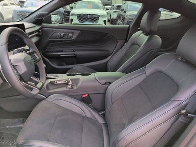 2025 Ford Mustang Dark Horse