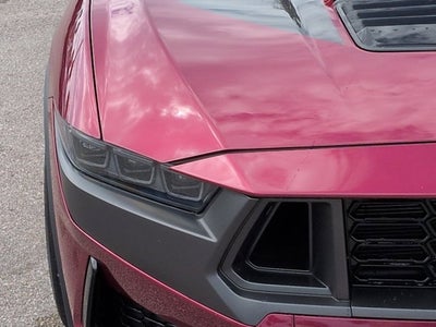 2025 Ford Mustang Dark Horse