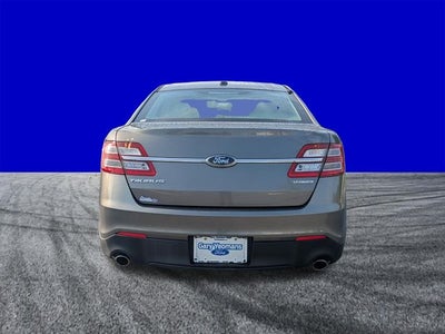 2014 Ford Taurus SE