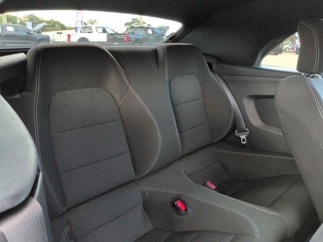 2015 Ford Mustang V6
