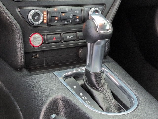2015 Ford Mustang V6