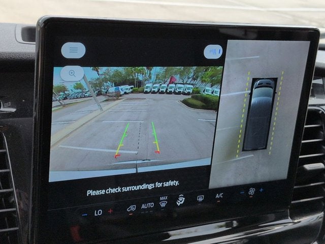 2023 Ford Transit Passenger Wagon XLT