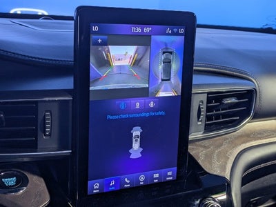 2022 Ford Explorer Platinum