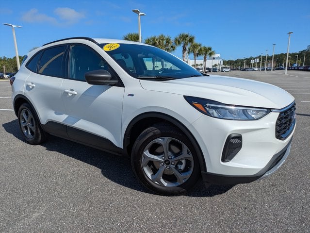 2025 Ford Escape Hybrid ST-Line