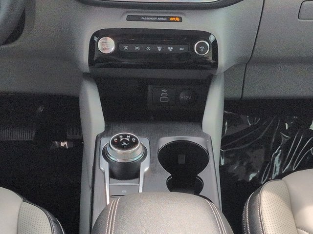2025 Ford Escape Platinum