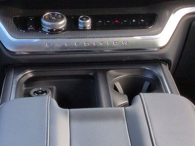 2026 Ford Expedition MAX Platinum®