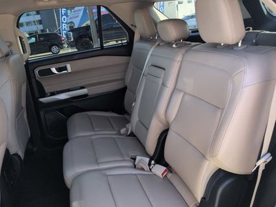 2024 Ford Explorer XLT