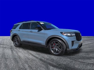 2025 Ford Explorer ST