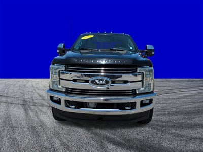2017 Ford Super Duty F-250 Pickup Lariat