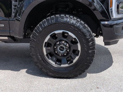 2025 Ford Super Duty F-250 SRW Platinum