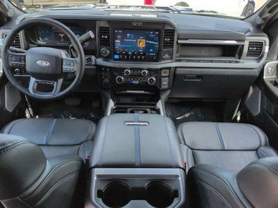 2025 Ford Super Duty F-250 SRW Platinum
