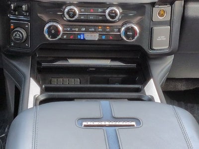 2025 Ford Super Duty F-250 SRW Platinum