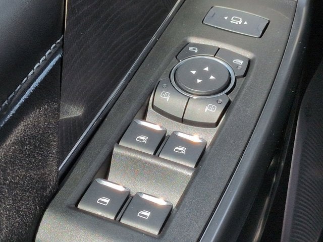 2025 Ford Super Duty F-250 SRW Platinum