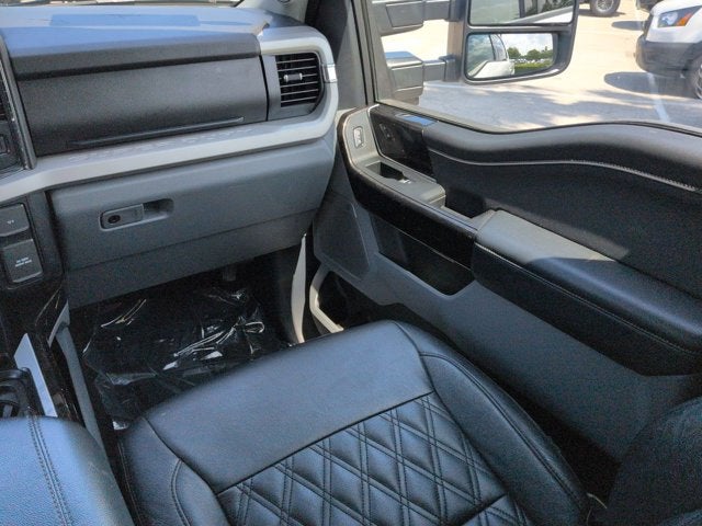 2025 Ford Super Duty F-250 SRW XLT